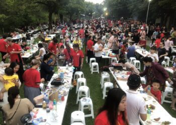 超幸福！企業包場辦千人烤肉趴 找藝人開唱嗨翻天