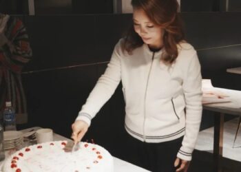 療傷那天後，後來處處是感動，辛曉琪在Legacy完成24小時連唱三場演出