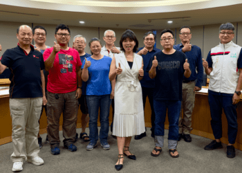 新北計程車及公車駕駛英日語班畢業 專業外語服務即將啟動