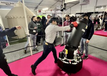 北科大跨校團隊獲未來科技獎　拳擊對練機器人受肯定