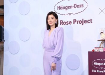 賈靜雯驚吐女兒「過年把舌環吞下肚」！還邀約她一起 甜蜜冰淇淋活動中透露驚險一刻