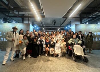 影音/誰說熟齡不能當網紅-出走人生