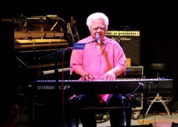 影音/鐵花新聚落Blue House音樂空間 持續推動臺東在地音樂