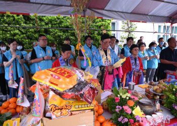   中元普渡 市公所團隊祈求風調雨順