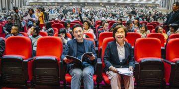 媒體聚焦盛讚 多家主流媒體報導山東話劇院《孔子》赴臺演出