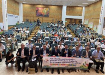 國際高中生會師台南一中全英文發表SDGs探究與實作成果