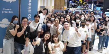 人氣爆棚！nininono快閃高雄百萬網紅現身互動　粉絲搶買新品快收旅行袋、棉花糖托特包、一路外掛包等旅行必備收納好物