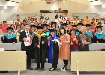 傳承．傳情~松年大學 活到老、學到老彰基分校舉辦畢業典禮