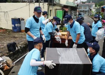 高雄市社會局攜手不動產公會 協助弱勢修繕溫暖的家