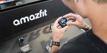 Amazfit推Balance 3智慧手錶　HYROX官方訓練模式首度導入