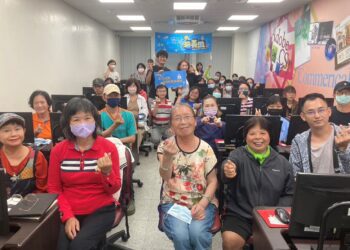 數位科技旋風來襲　嘉義市開辦全齡數位學習系列課程