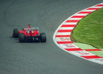 F1 卡達大獎賽 11 月登場！頂級套票開放　Gordon Ramsay 美食、頒獎台零距離一次滿足