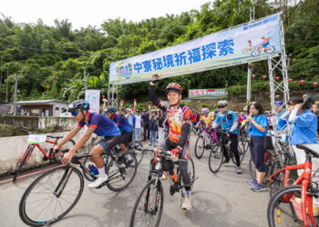 南投旅遊百K自行車小鎮漫遊中寮場開騎 帶領車友探索石龍宮秘境