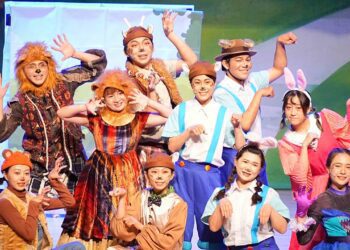 影音/嘉市專屬兒童劇《果果的光點旅程》文化局盛大首演