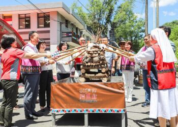 阿里山sosonʉ日照中心啟用　開啟偏鄉長照新篇章