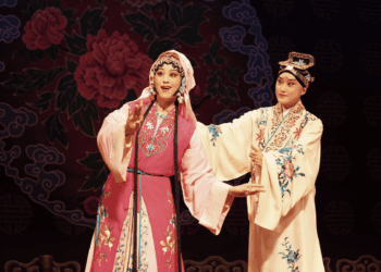 傳承京崑藝術 新北市防暴專場紀念性別暴力防治推手張錦麗