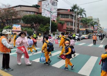 彰化開學日 王惠美臉書五項小叮嚀　各分局同步啟動「護童專案」