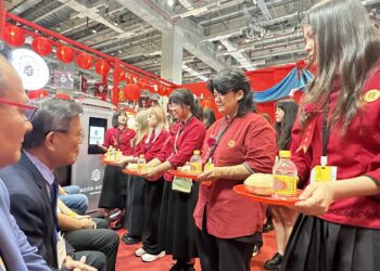 義守大學創設系畢業展融入東方文化　獲高雄青春設計節策展類評審團大獎