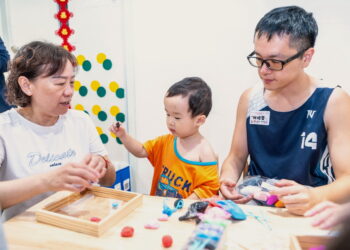 AI輔助幼兒發展評估結合繪本互動教具　伊甸X長庚打造家庭支持新模式