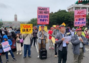 和平止戰快閃行動 南北分進合擊高呼止戰訴求