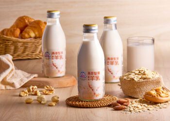 台灣人一年喝掉30億瓶的「嘉南羊乳」　全新【燕麥堅果口味】早餐新選擇免運上市！