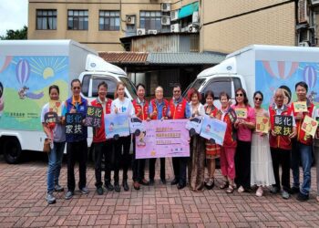影音/家扶出現「及時雨」慷慨捐贈兩部大貨車與獎助學金