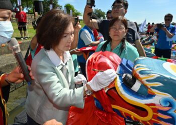 宜蘭縣龍舟賽競渡冬山河 30日開光點睛祭江
