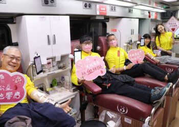 攜手守護台灣醫療資源 大地酒店董事長率隊全力支持 「大大攜手 讓愛匯流」捐血活動掀起熱潮