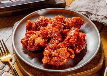 探索卡哩 Kali Chimaek板橋美食新地標    品味韓式炸雞與調酒之美