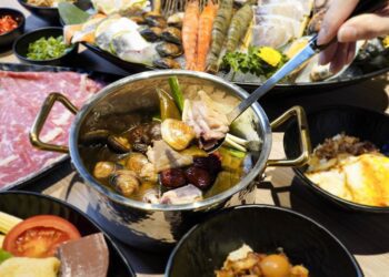 新品牌「肉之間 · 大盤肉幸福鍋物」三日限定「買一送一」，全新火鍋體驗引爆西門町