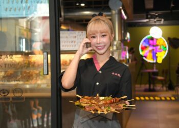 影音/台灣之光紅到韓國！焦糖楓進軍韓國今年秋季連鎖加盟展  推銷台灣人氣美食