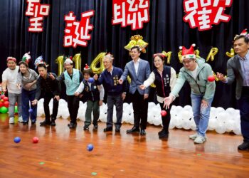 寒冬送暖聖誕聯歡 「地板滾球轉出愛 慢飛天使暖心過聖誕」