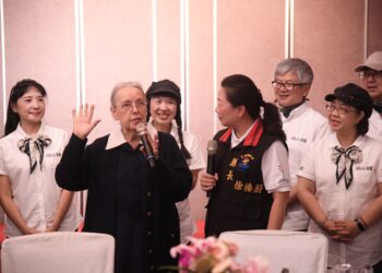 畢士大董事長顧美玲返國前夕 徐榛蔚感恩晚宴暖心祝福
