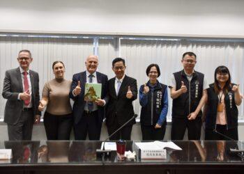 中澳綠能強強聯手！塔斯馬尼亞廳長訪中市，共謀精密機械與氫能新商機
