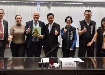 中澳綠能強強聯手！塔斯馬尼亞廳長訪中市　共謀精密機械與氫能新商機