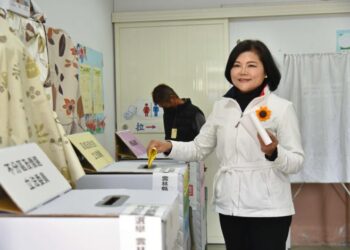 總統副總統暨立委大選　張麗善呼籲鄉親踴躍投票
