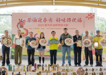 首屆國產油茶籽品質評鑑　嘉義縣農友及業者表現亮眼