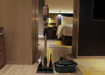 「輕」濕拖吸塵器　女性居家打掃好幫手