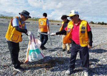 國際淨灘日 利嘉溪出海口淨灘 清出159.6公斤廢棄物