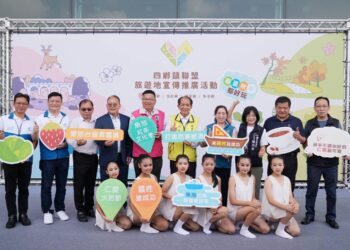 台灣之心四鄉鎮展售推介會移師台中高鐵吸引民眾駐足選購