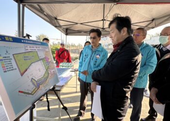 交通部祁文中次長視察金門港埠建設執行情形