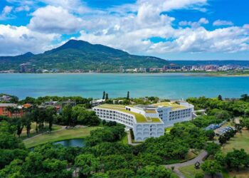 夏日渡假就選將捷金鬱金香酒店 指定三天兩夜專案再送2000元餐飲抵用券