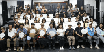 2025臺東國際青年工藝設計營競賽成果揭曉!「福貴家的玩皮爸」工坊學員楊凱翔、黃湘庭作品《光起族舞》榮獲金獎