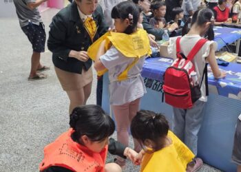高餐大用雙手說故事　現場教你看見技職的力量