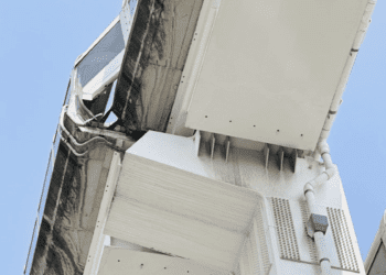 新北環狀線鋼箱梁位移 捷運局已進場施作防落設施 恢復營運前提供免費接駁車