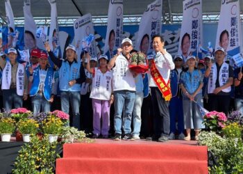 鄭俊雄田尾鄉聯合競選總部成立　近千名民眾到埸支持凍蒜聲不絕於耳