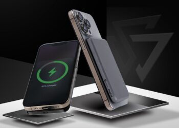 台灣首發 世界最輕薄的磁吸電源