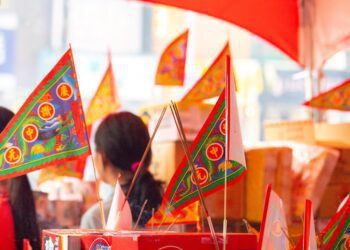 中元節「做好4件事」直接順利到明年！命理專家提點：選對供品還能增人緣、心想事成