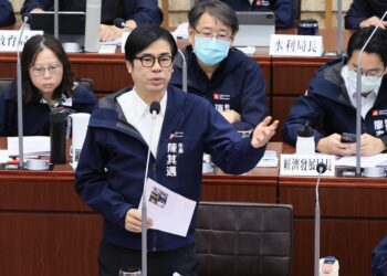 高雄表參道計畫 陳其邁：盼活絡商圈，都更以公辦加上民間自辦