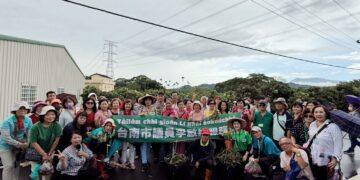 台南東山橘子盛產季節　李啟維議員服務處幫農民賣橘子